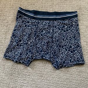 Amazon essentials boxers